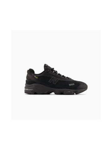 New Balance Sneackers 1000 in Schwarz