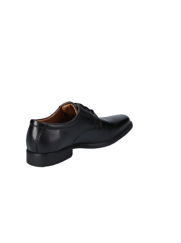 Clarks Schnürschuh Tilden Plain in black