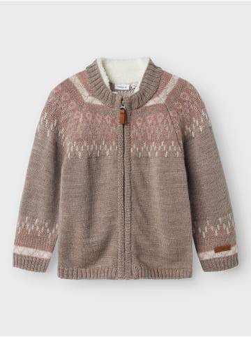 name it Strickjacke in Satellite