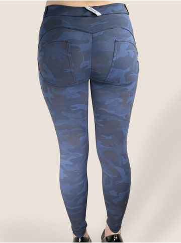 FREDDY WR.UP Push Up Hose 7/8-Länge in Camouflage Blau