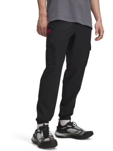 Under Armour Cargohose "Vibe Woven Cargo Pants" in Schwarz