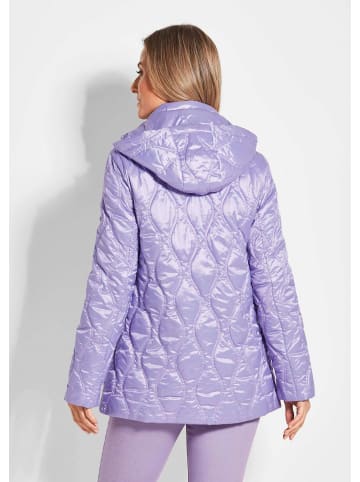 GOLDNER Kurzgröße:  Herbstjacke Damen mit welliger Steppung im sportlichen Look in flieder
