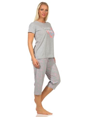 NORMANN Kurzarm Capri Schlafanzug Pyjama Schmetterlings - 66906 in grau