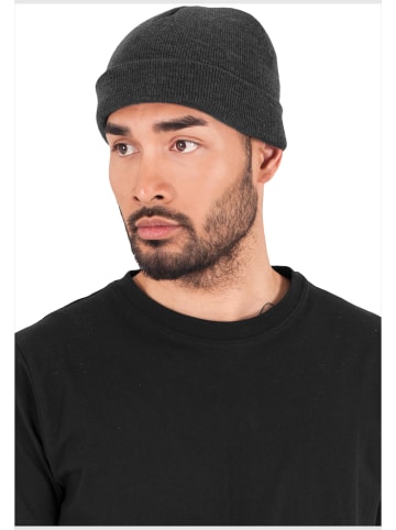  Flexfit  Flexfit Unisex Heavyweight Beanie in charcoal