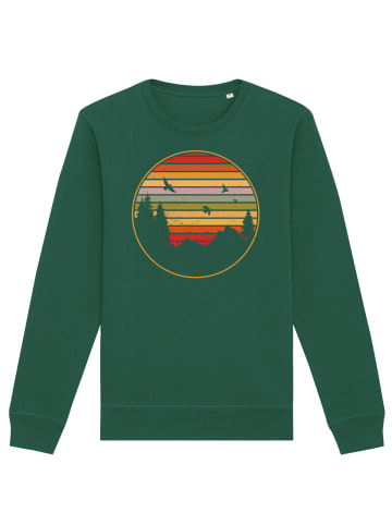 wat? Apparel Sweatshirt Sunset Berge & Tannen in Bottle Green