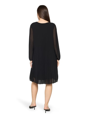 BETTY & CO Chiffonkleid mit Plissee in Schwarz