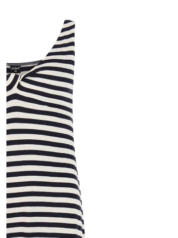 Protest " PRTArlene in Kitoffwhite