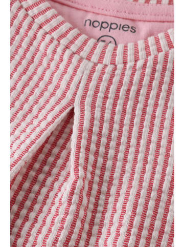 Noppies T-Shirt in Poinsettia