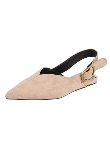 Ital-Design Pump in Beige