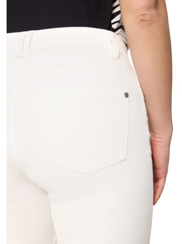 Betty Barclay Jeans-Shorts mit aufgesetzten Taschen in Rohweiß