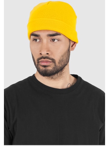  Flexfit Beanies in gold