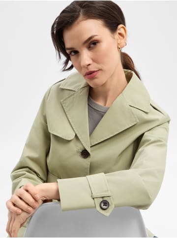 s.Oliver Mantel in schilf