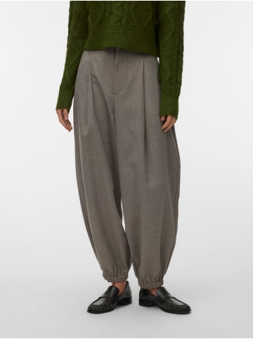 Vero Moda Ballon Hose mit Plissee-Detail in Silver Mink