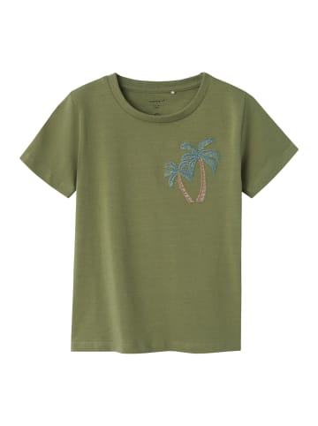 name it T-Shirt Hakan in Grün