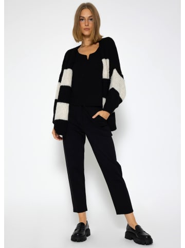 SASSYCLASSY Oversize Strick-Cardigan in Offhwite, Schwarz