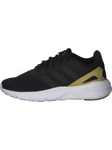 adidas Sneakers Low in black/black/gold met