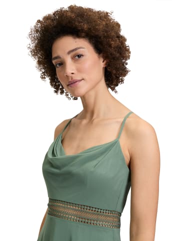 Vera Mont Cocktailkleid mit Wasserfallausschnitt in Light Aventurine