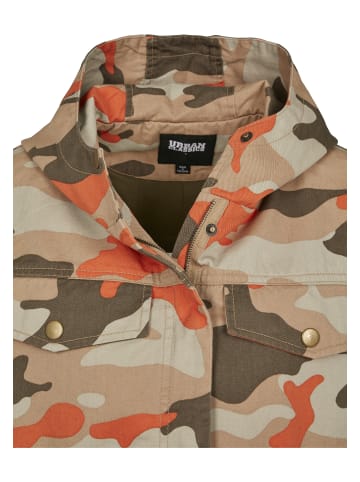 Urban Classics Parkas in brick camo