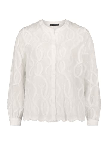 Betty Barclay Spitzenbluse mit Schmuckkanten in Rohweiß