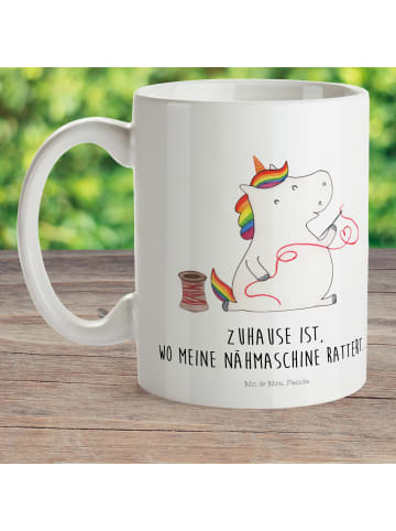 Mr. & Mrs. Panda Kunststoffbecher Einhorn Näherin mit Spruch in Weiß