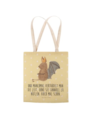 Mr. & Mrs. Panda Tasche Fledermaus Sitzen mit Spruch in Gelb Pastell