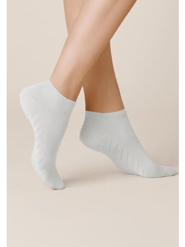 Kunert Sneakersocken Fresh Up kühlend in White