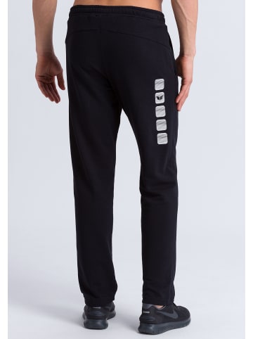 erima Essential 5-C Sweatpants in schwarz/weiss