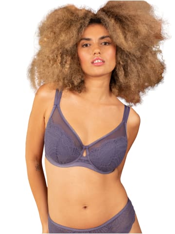 SugarShape String LUXE in storm