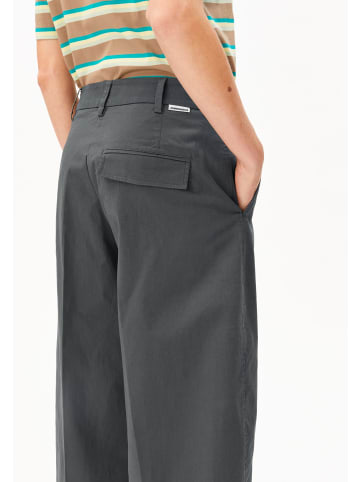 armedangels Hose Barrel in anthrazit