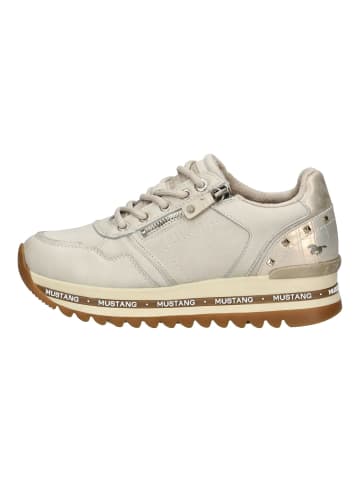 Mustang Sneaker Ivory