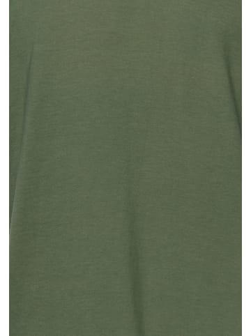 PLUMDALE Men T-Shirt in GREEN