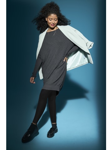 Laura Scott Longblazer in mint