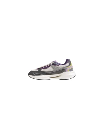 D.A.T.E. Sneaker Grau