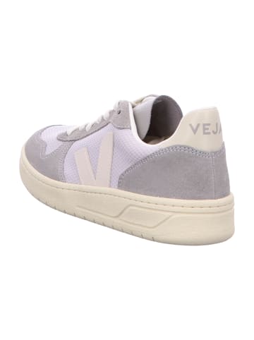 Veja Sneaker Low in Grau