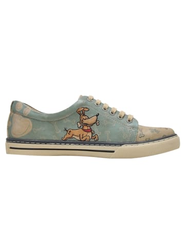 Dogo Classic Sneaker - Sleeping Dogs in Beige