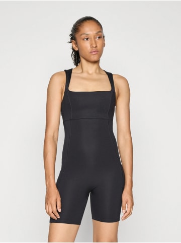 girlfriend collective Top Tina in Black