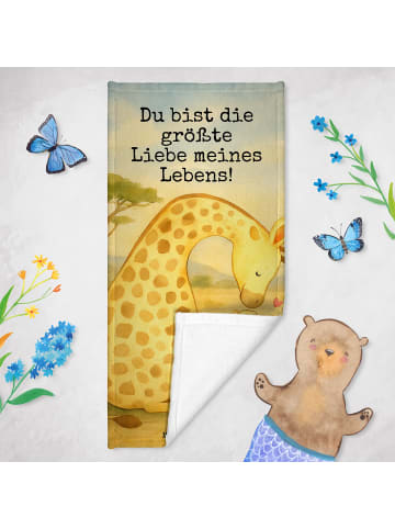 Mr. & Mrs. Panda Saunatuch Giraffe Kind Design mit Spruch in Sandig