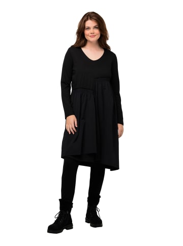 Ulla Popken Midikleid in schwarz