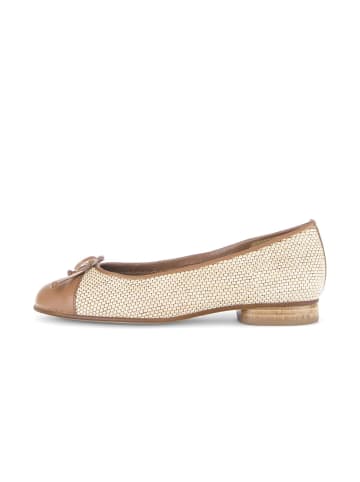 Gabor Elegante Ballerinas in beige