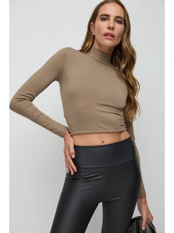 NO MATTER WHAT Blouse in Braun