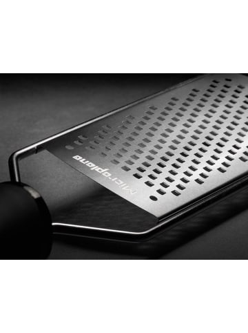 Microplane Küchenreibe Grob Käse Karotte Ingwer Meerrettich Schwarz Edelstahlklingen