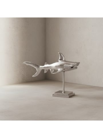 KADIMA DESIGN Dekofigur Hai Aluminium Silber Maritim 70 cm mit Sockel, Design in Silbern