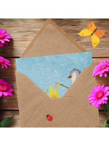 Mr. & Mrs. Panda Glückwunschkarte Pinguin Lagerfeuer ohne Spruch in Eisblau