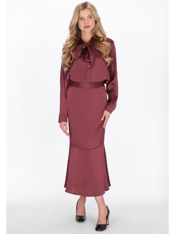 usha BLACK LABEL Women Skirt in burgundy