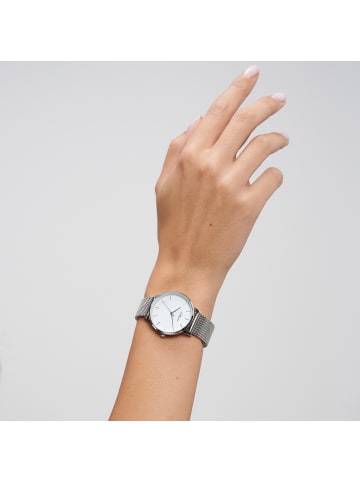 s.Oliver Armbanduhr Modern Basics in silber