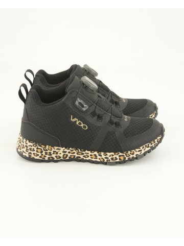 VADO Outdoor Schuhe in Schwarz