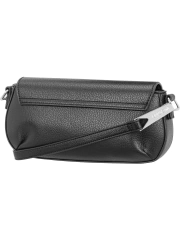 Valentino Bags Umhängetasche Conscious RE Flap Bag D01 in Nero