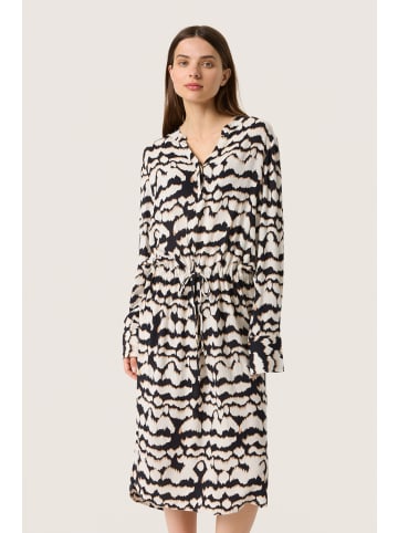 Soaked in Luxury Kleid SLZaya Relaxed fit in Whitecap Gray Zig Zag
