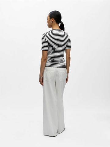 Object T-Shirt in Black 1