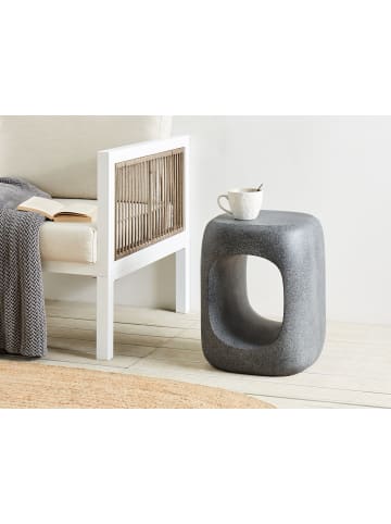 Beliani Beistelltisch PELMO in Grau - (W) 33 x (H) 45 x (L) 33 cm